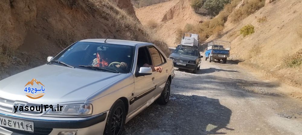 تقدیر وتشکر فرماندار دنا از خانواده رحیم پور برای حل مشکل ۲۵ ساله