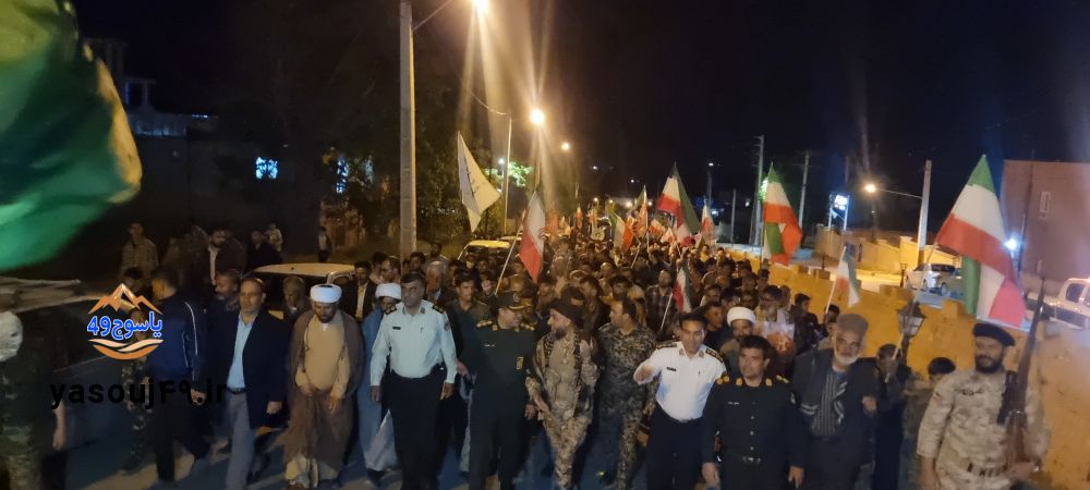 خرامین: دشمن از درک عمق ایمان مردم ایران کور بود