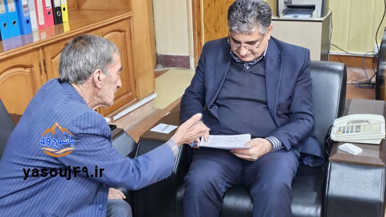 منوچهر محمدی چگونه یک شبه از فرمانداری عزل شد؟