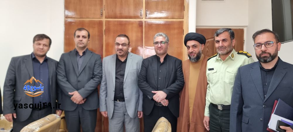 آیین تکریم و معارفه دادستان‌ جدید و سابق شهرستان دنا